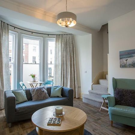 Stylish Apartment Close To Gloucester Quays & Docks Exterior foto